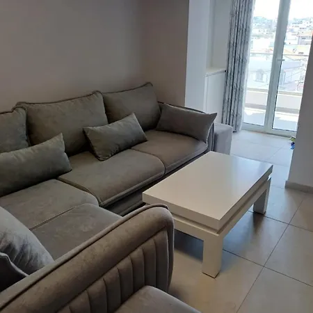 Apartment Dafillo